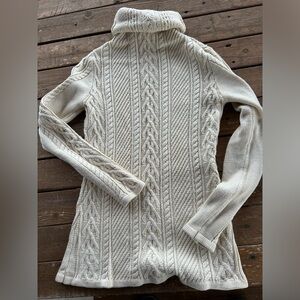 EUC Turtle Neck Tunic Sweater Dress